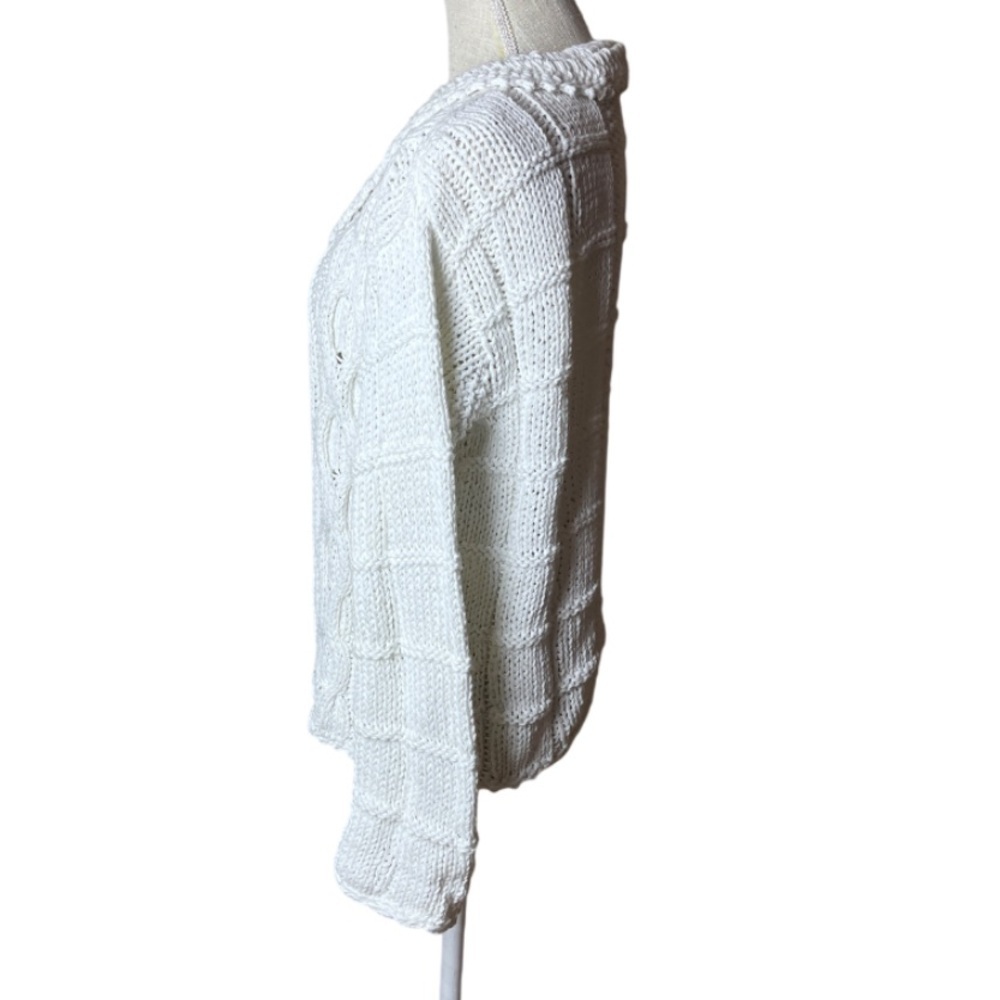 HANDKNITS BY EASTWINDS
Vintage 100% Cotton Cable Knit Flower Button Cardigan S - Picture 3 of 11